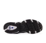 NEW BALANCE MR530CC - Image 4